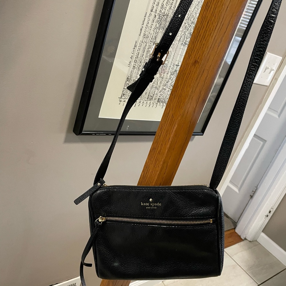 Classic black leather Kate Spade small crossbody